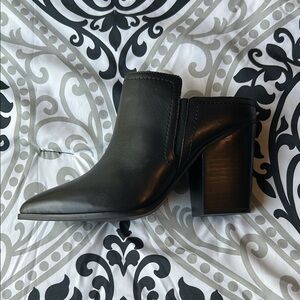 Aldo Black Mules Modern Sophistication